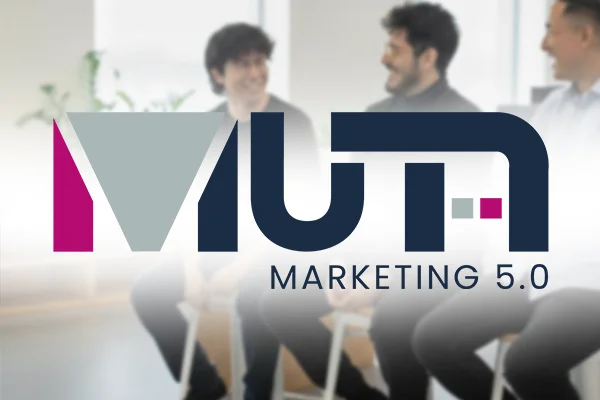 Equipo de MutaStudios, agencia de marketing para startups en Ecuador